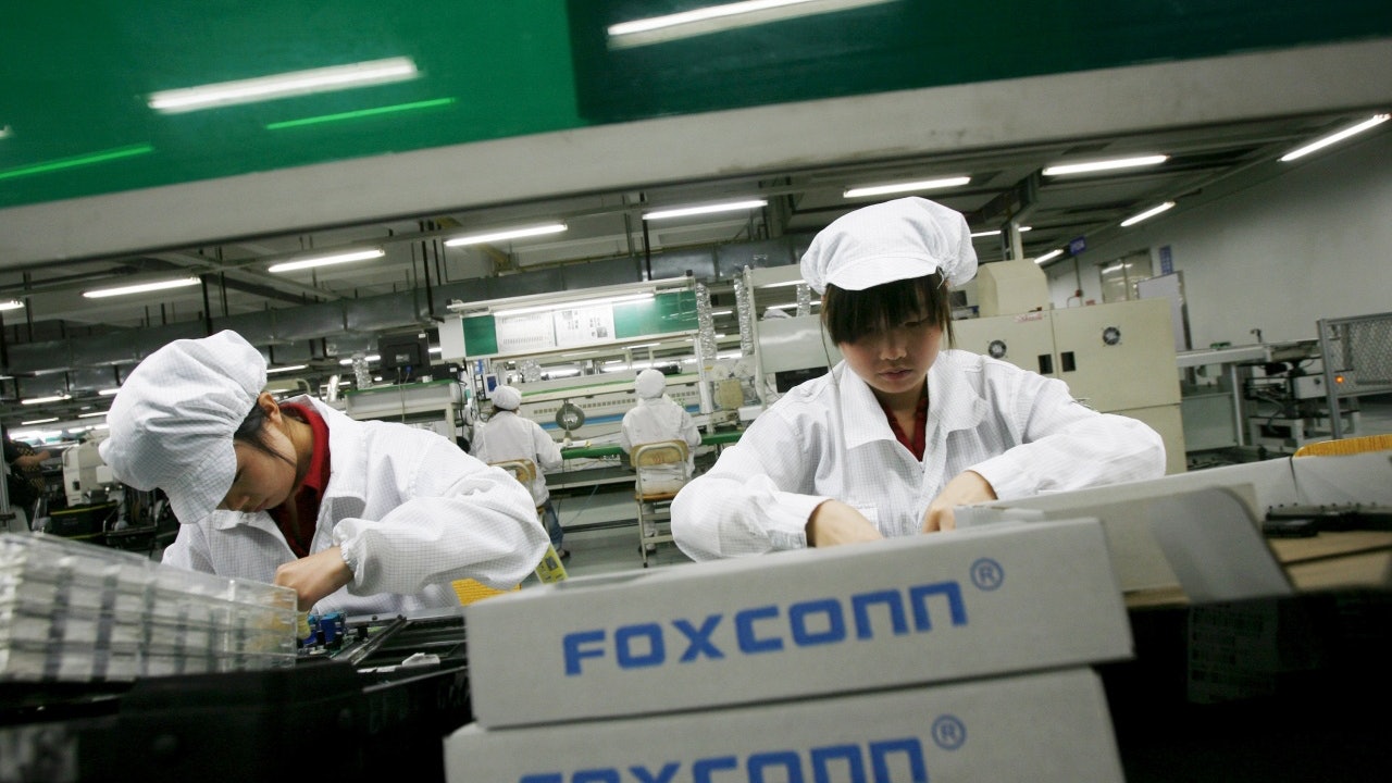 Foxconn2