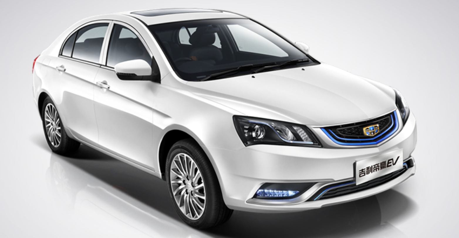 Джили кто производитель. Geely Tugella. Geely Tugela белая. Geely Tugela 2022. Кроссовер Geely Tugela белая.